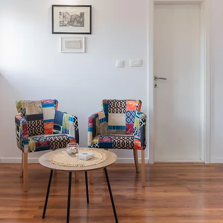 아파트 The Charm *